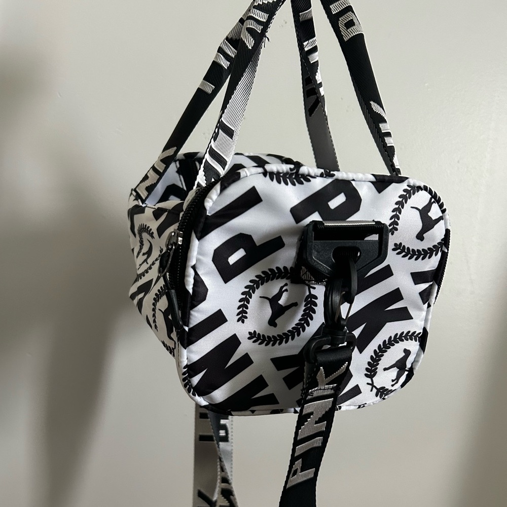 Beauty/Toiletry bag
